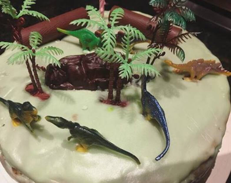 Fer Aragonés celebra su cumpleaños, muy enamorada, con el actor Gael García 