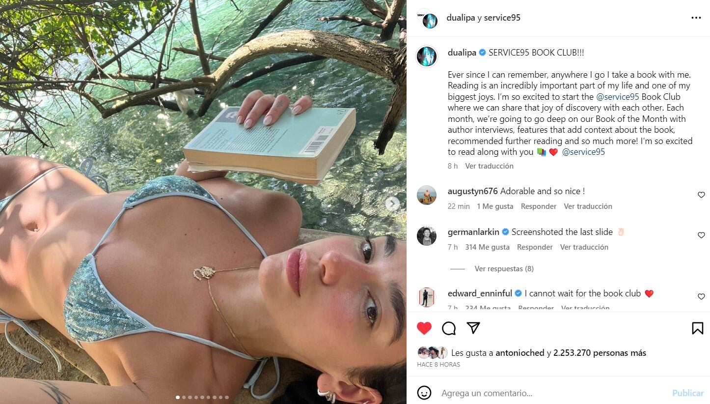 El minikini con lentejuelas de Dua Lipa con el que parece una sirena