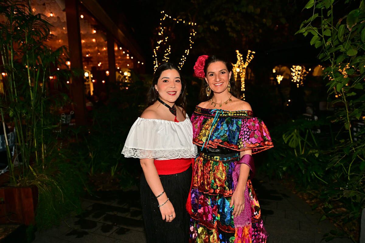 Estefanía Montero y Guadalupe Quijano. (Foto: Arturo Quintero)