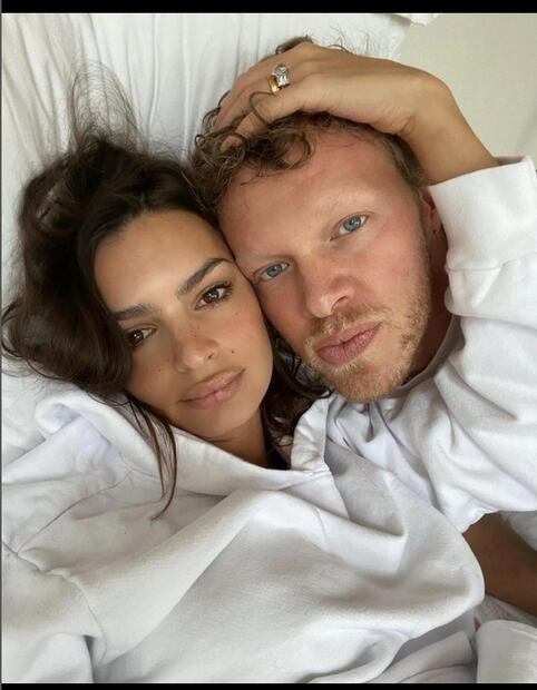 Sebastian Bear-McClard, exesposo de Emily Ratajkowski, acusado de conducta sexual inapropiada