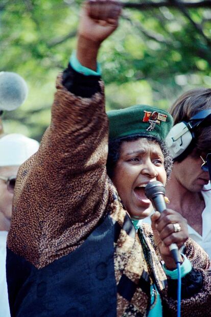 La dura historia de amor de Nelson y Winnie Mandela