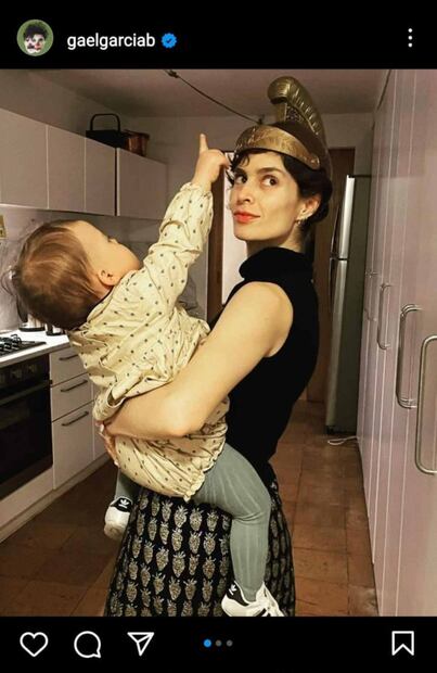 Gael García presenta a su bebé con un cariñoso mensaje para Fer Aragonés 