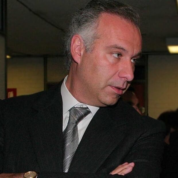 Le dan cinco días al abogado Juan Collado para aclarar la demanda en su contra 