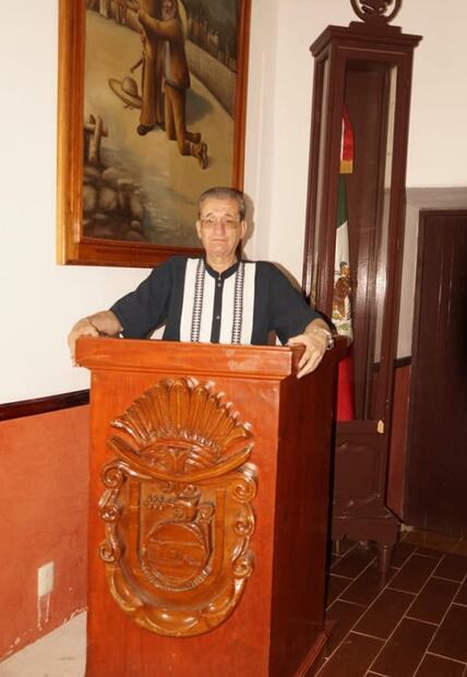 Esta es la vida del periodista Rafael Loret de Mola Vadillo