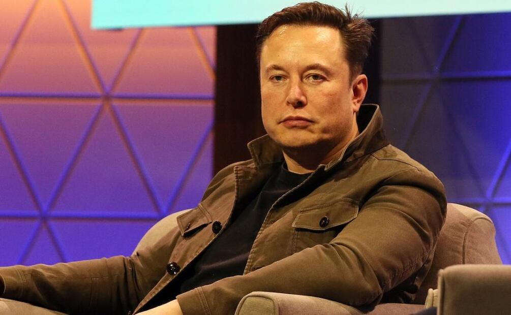 Elon Musk respalda iniciativa para detener el desarrollo de la Inteligencia Artificial