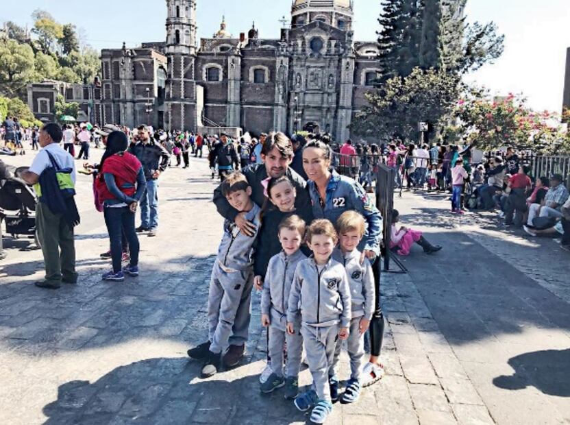Los trillizos de Inés Gómez Mont cumplen cinco años
