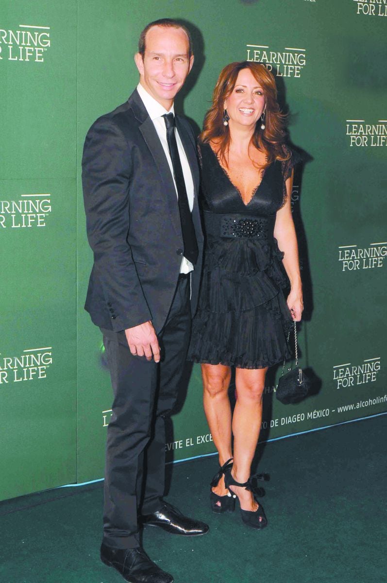 La historia de amor de Erik Rubín y Andrea Legarreta 