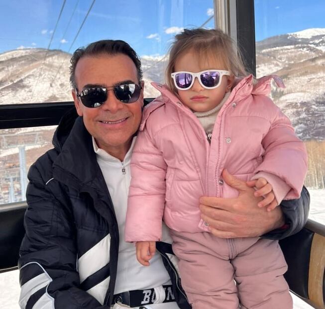 Antonio Mauri con su nieta Carla / Foto: Especial