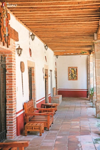 EN PORTADA: La hacienda de Norma Icaza de Bejarano