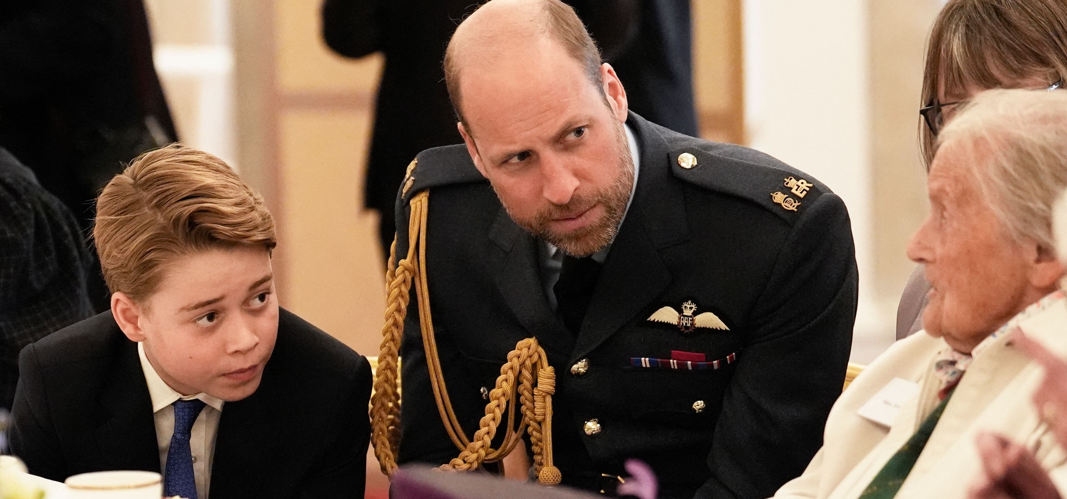 El príncipe George brilla en una importante celebración británica