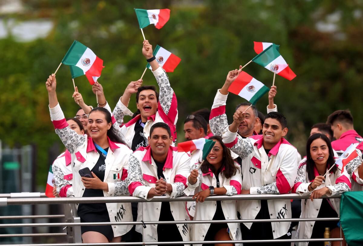 Los uniformes de México en las Olimpiadas París 2024/ Foto: AFP