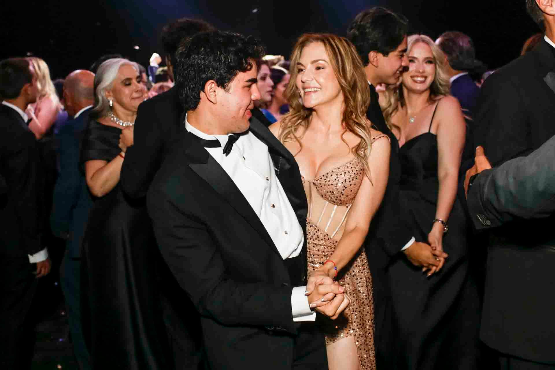 Nicolás Hernández Castell y Elena Castell. (Foto: Esteban Torreblanca)