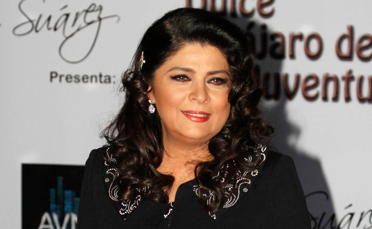 Victoria Ruffo cambia de look ¡y se transforma en una sexy rubia!