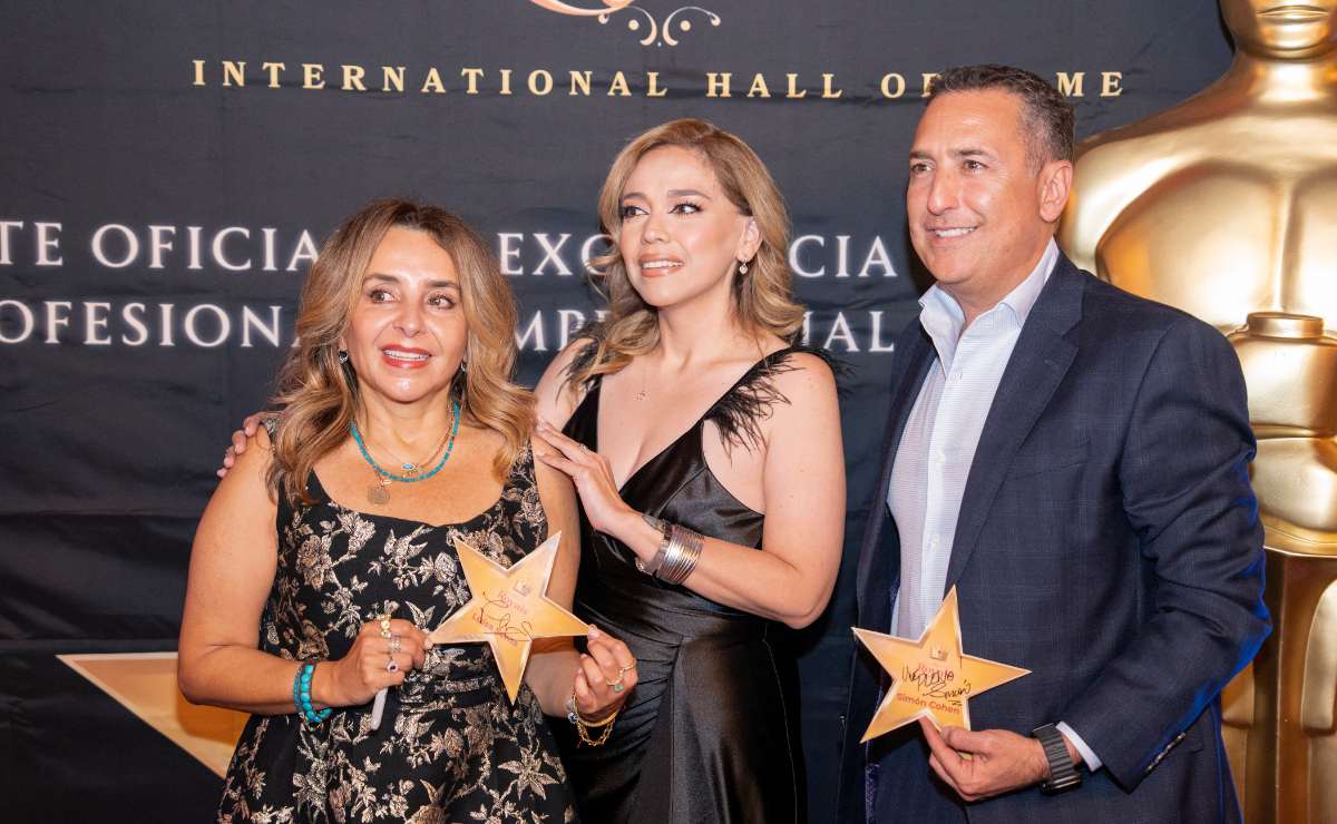 Luisa Serna, Abi Abundes y Simon Cohen / Foto: Héctor Arjona