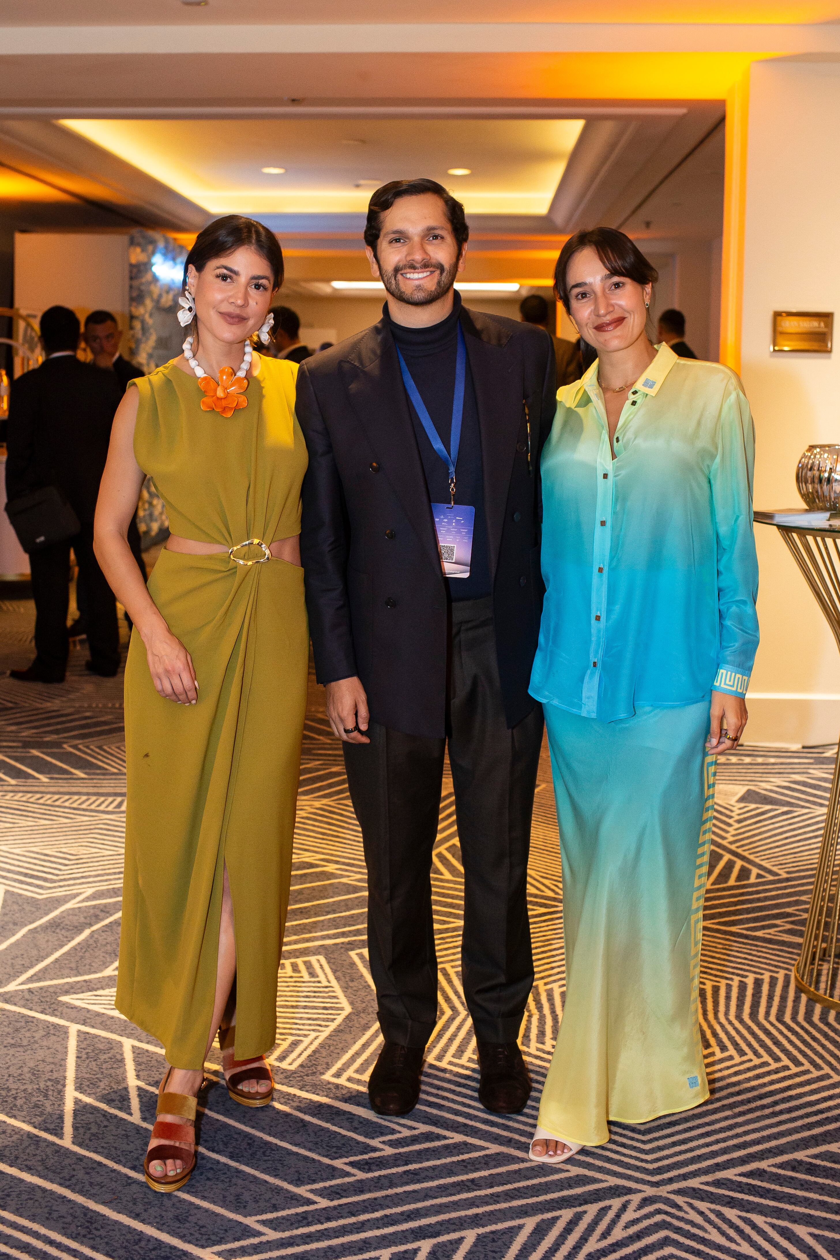 Pam Allier, Alejandro Serralde y Paola Zurita. (Foto: Esteban Torreblanca)