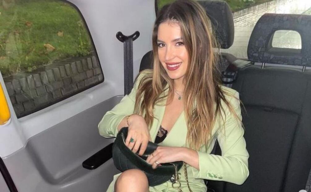 Sarah Kohan, ex esposa de Javier 'Chicharito' Hernández, muestra parte de su hermosa casa familiar