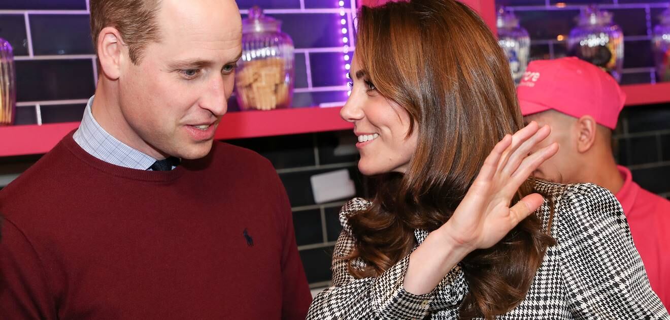 Kate Middleton y el príncipe William reaparecen sonrientes tras escándalo de Meghan y Harry