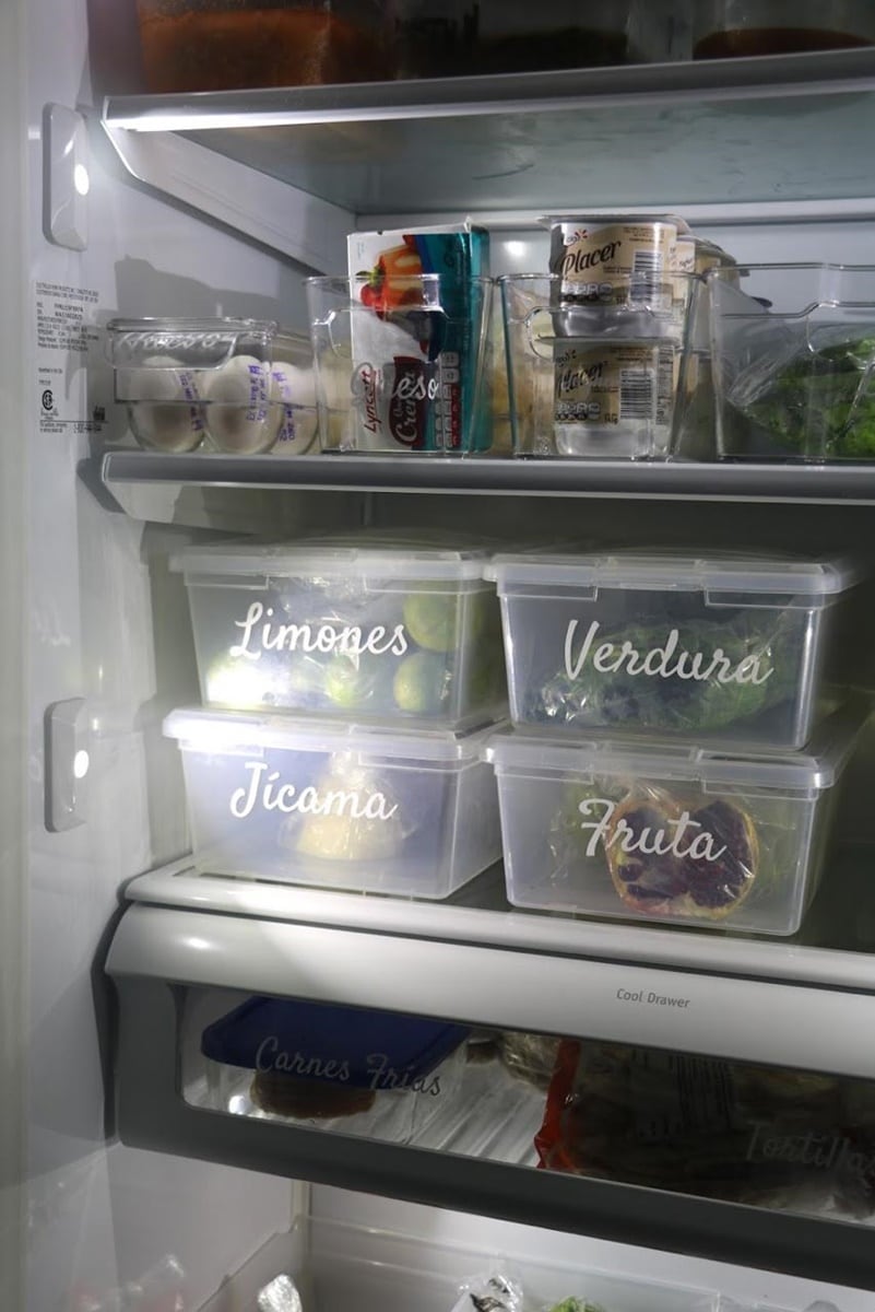 Sharon, de The Neat Freak mx, nos enseña a organizar el refrigerador