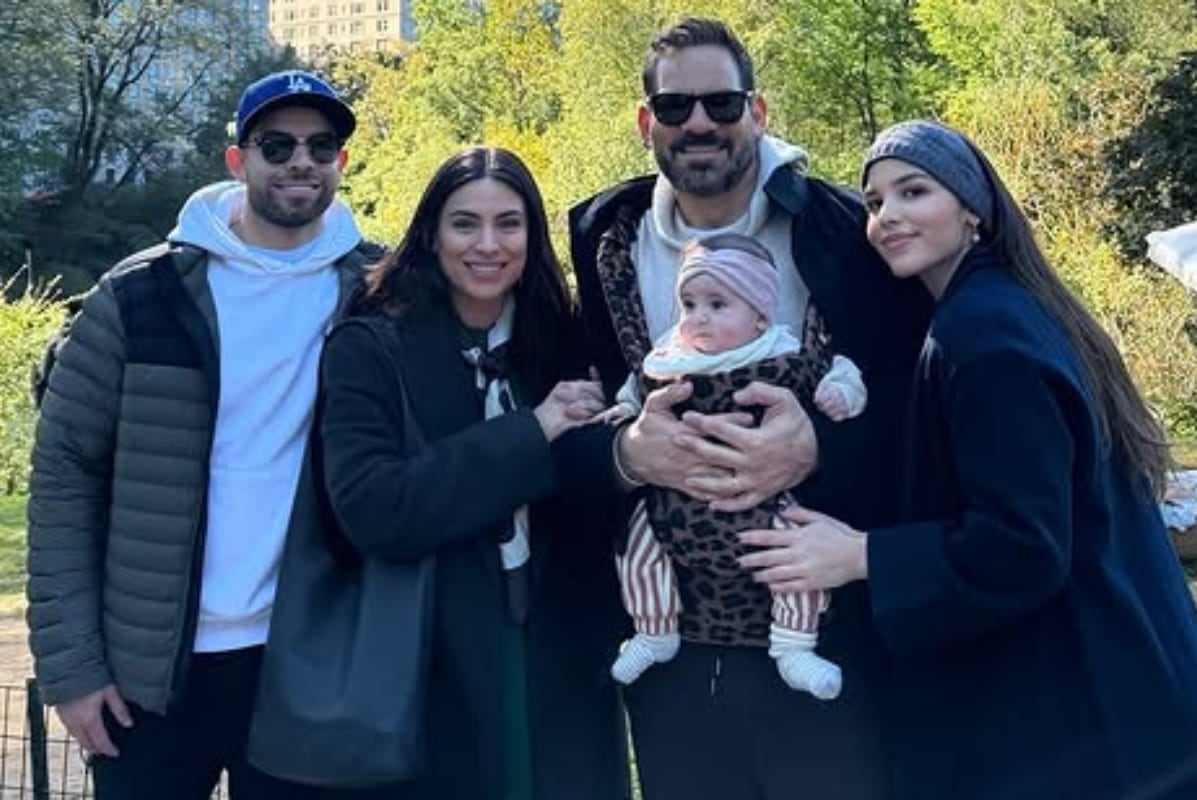 Aria, Ana Brenda y Zacarías Melhem con Alex y Viviana / Foto: Instagram