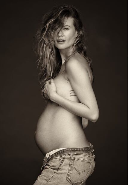 El álbum familiar de Adam Levine y Behati Prinsloo 