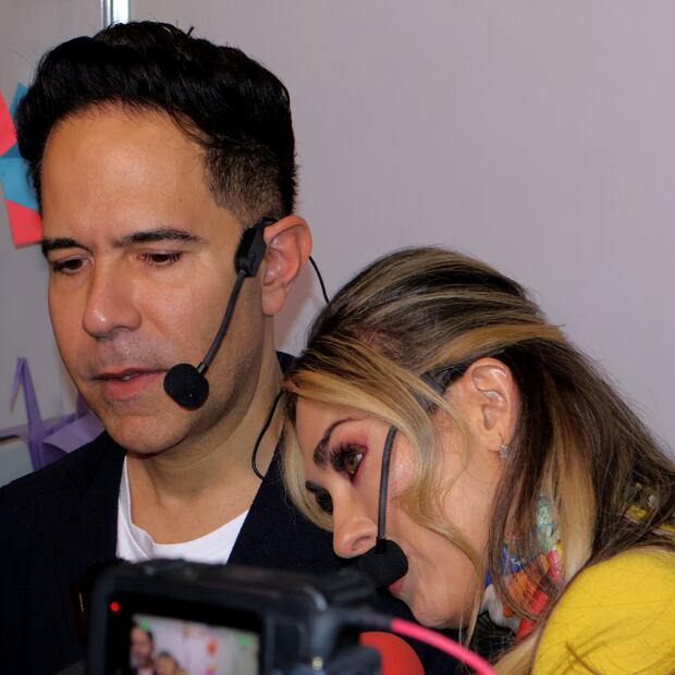 Aracely Arámbula junto a José Fernández / Foto: Karen Armenta