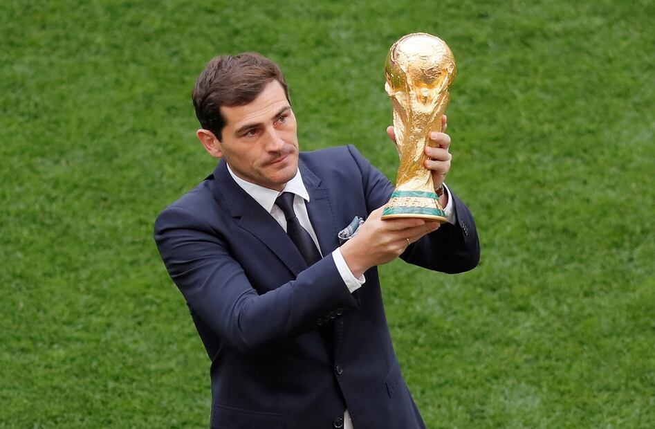 Él es el futbolista Iker Casillas y su historia de amor con Sara Carbonero
