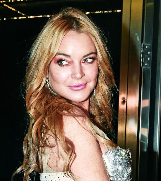 Lindsay Lohan invita a Britney Spears y Paris Hilton a su fiesta de cumpleaños