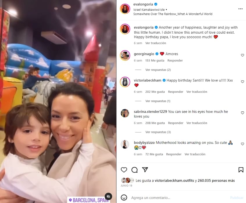 Eva Longoria y su hijo Santi / Instagram