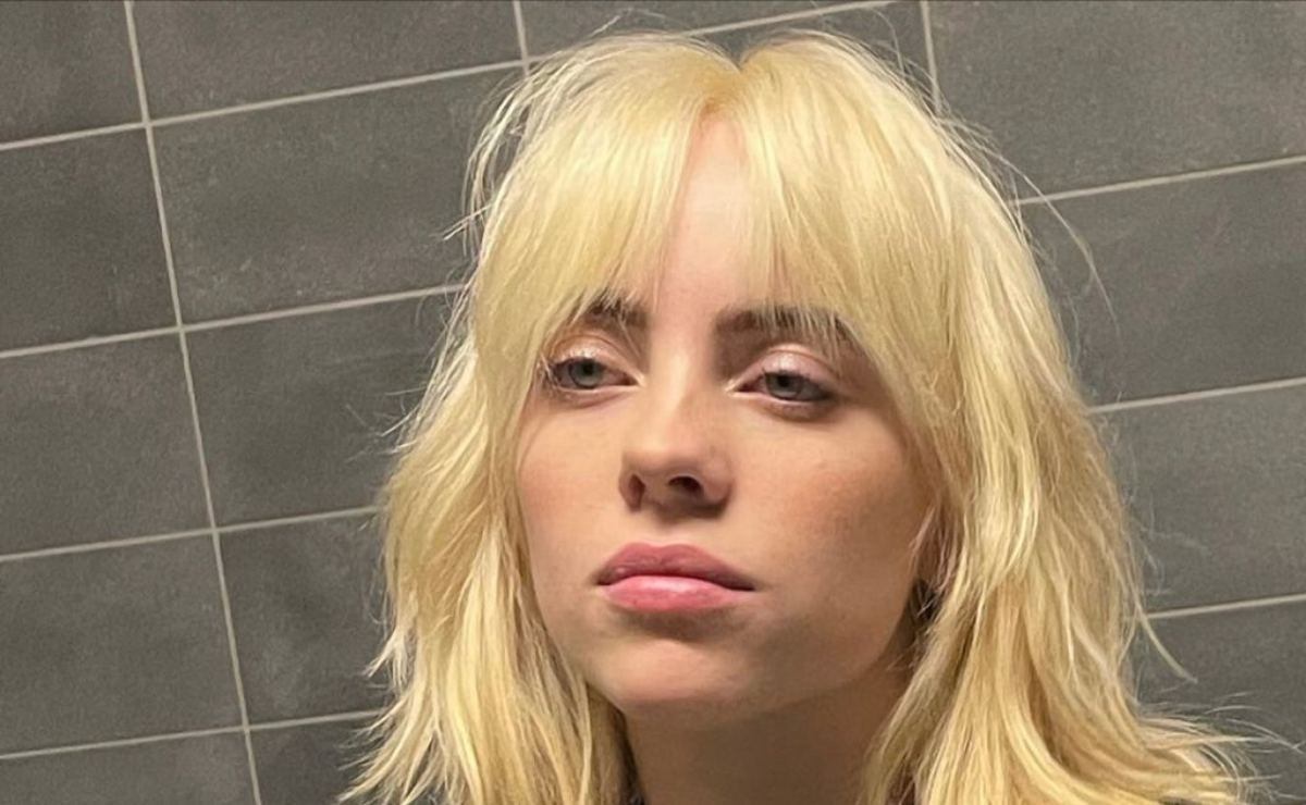 Billie Eilish lanza a la venta su primer libro de fotos personales