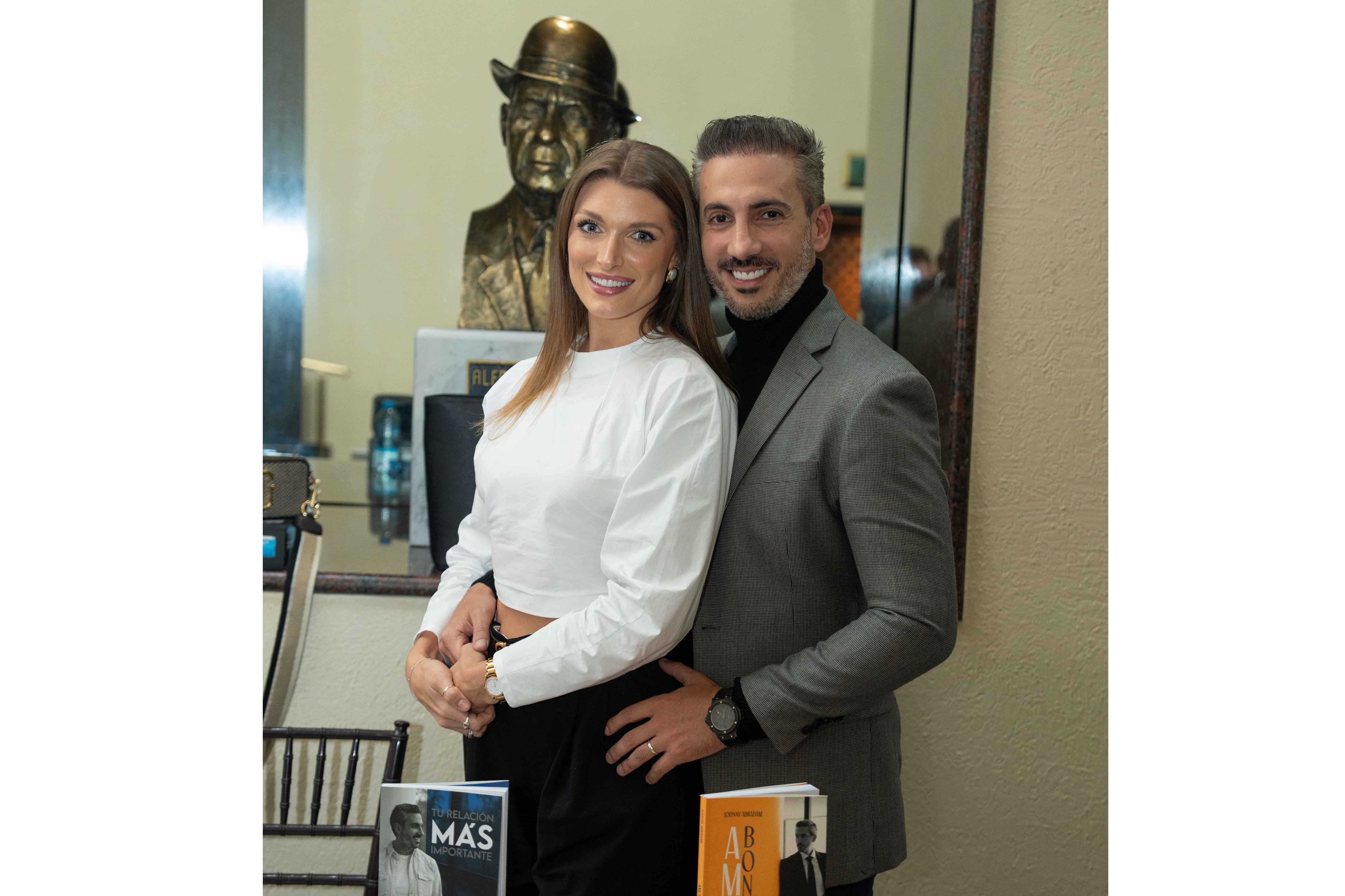 Karen Ferrero y Johnny Abraham. (Foto: Héptor Arjona)