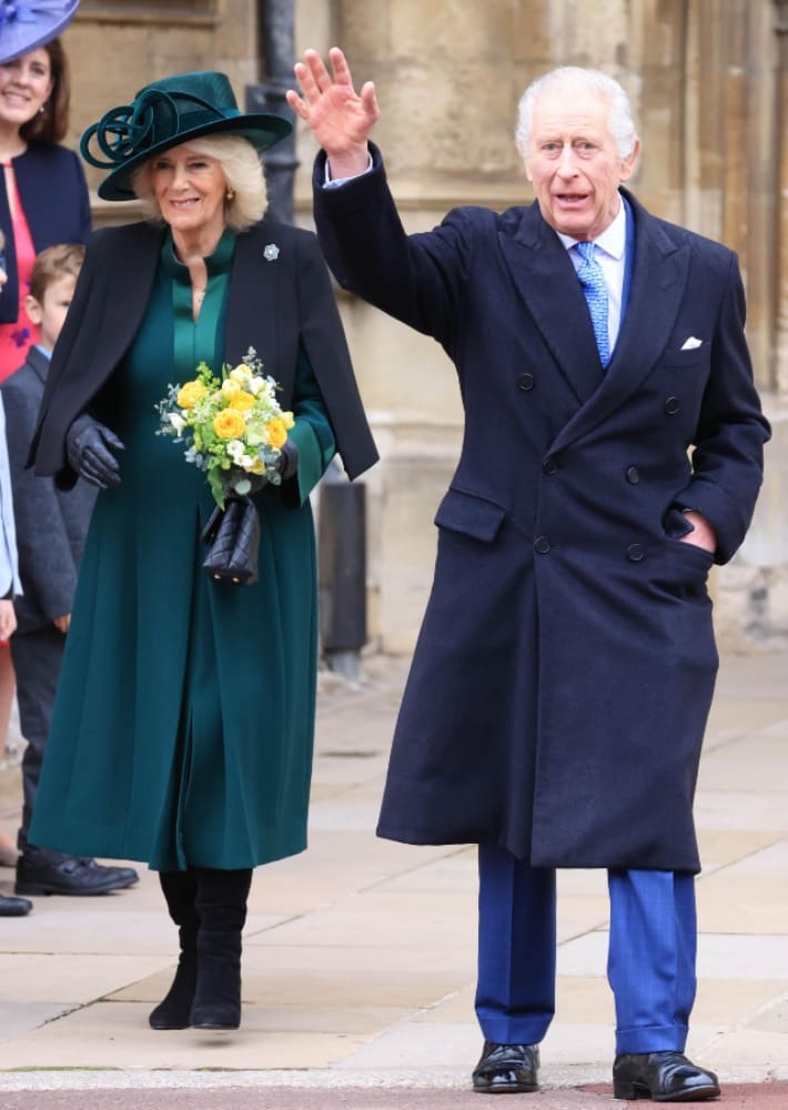El rey Carlos y la reina Camila en la misa de Pascua / EFE