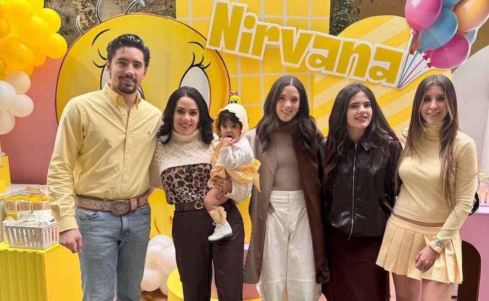Alex, su mamá América Guinart, América y Camila Fernández junto a Alexia Hernández / Foto: Instagram