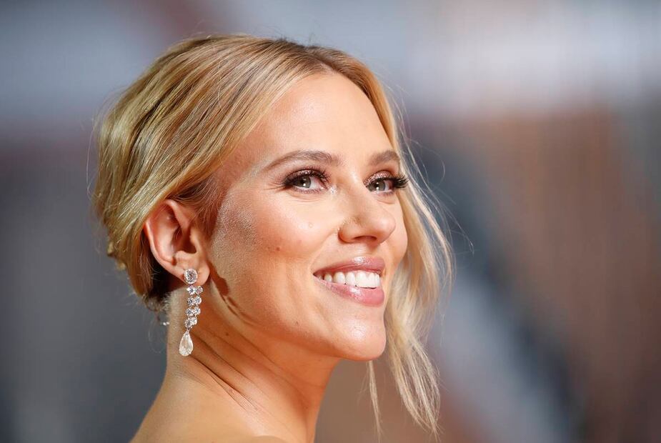 Scarlett Johansson, la más sexy de la noche del Oscar