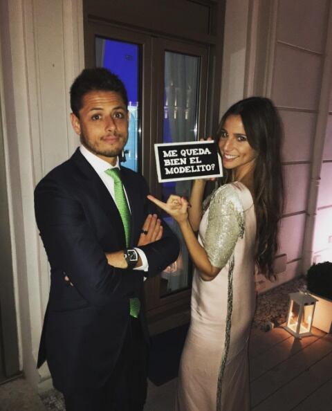 Lucía Villalón, novia de Chicharito, presume su espectacular anillo de compromiso 