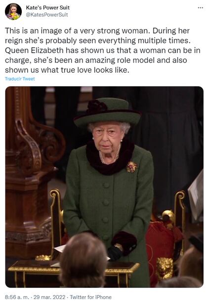 La reina Isabel II es captada con lágrimas en la misa en memoria del príncipe Felipe