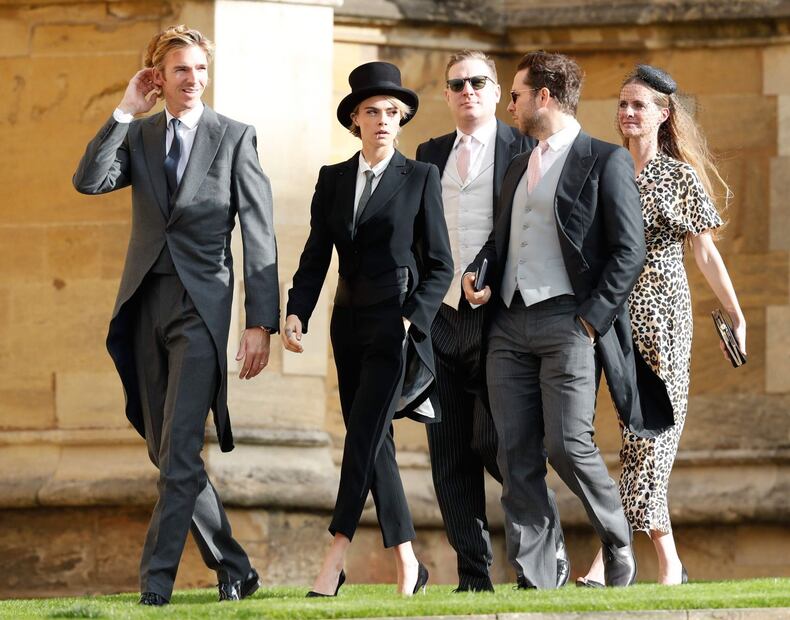 El desafiante -e innovador- look de Cara Delevingne en la boda de Eugenia de York