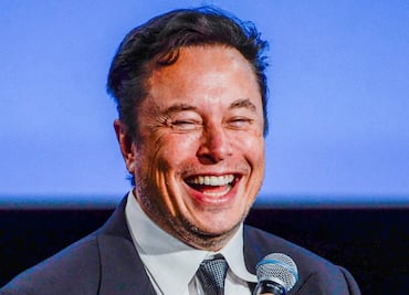 Elon Musk refrenda su deseo de cancelar la compra de Twitter y usa documentos sobre bots