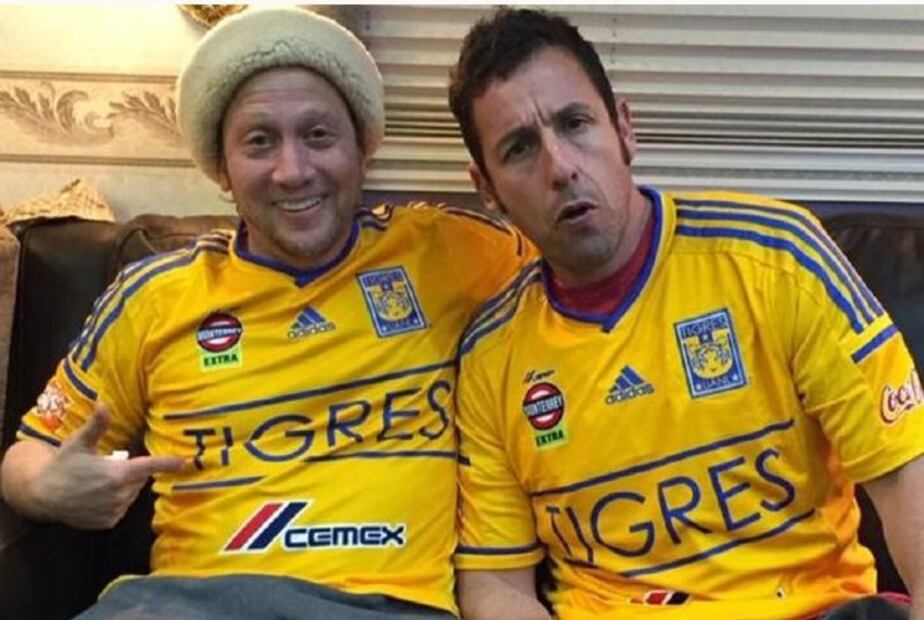 Duelo de famosos Tigres vs. Pumas