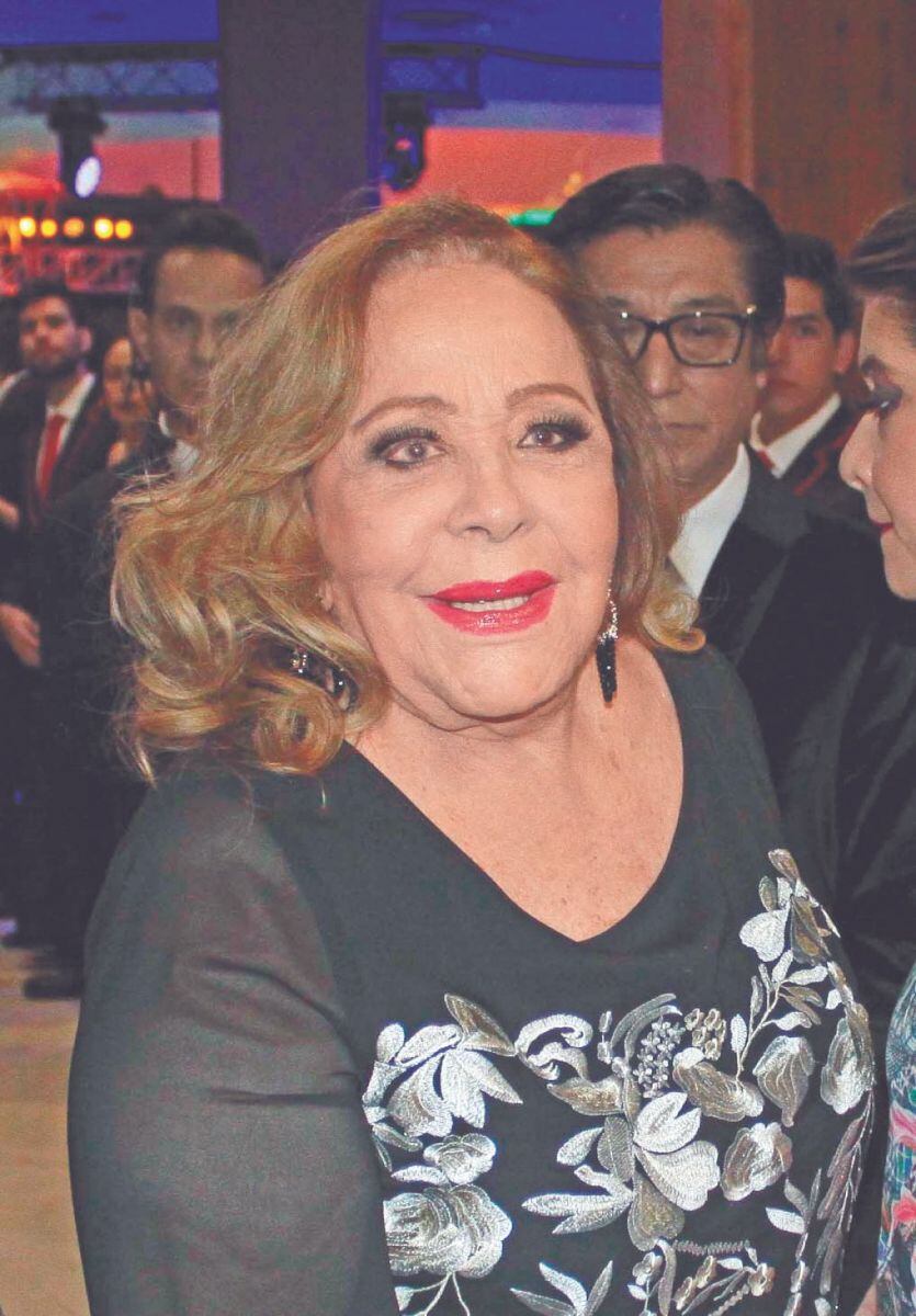 Silvia Pinal se fracturó la cadera tras caída en su recámara