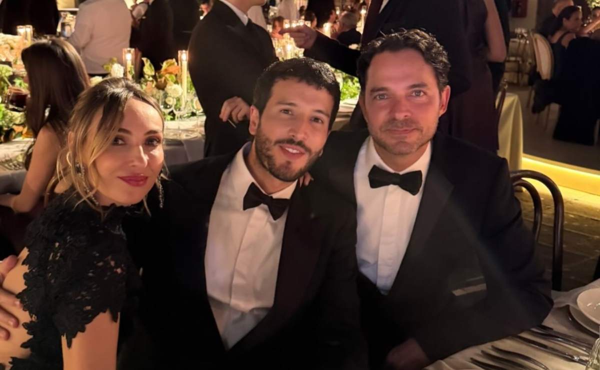 Sebastián Yatra junto a Manolo Cardona (Foto: Instagram)