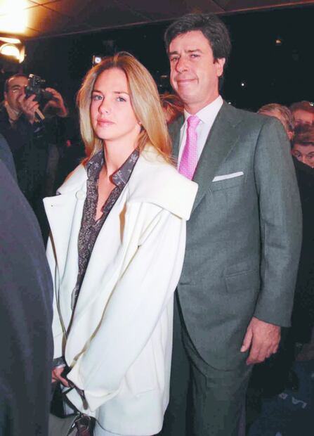 Amina y Luis, hijos de Genoveva Casanova y Cayetano Martínez de Irujo, cumplieron la mayoría de edad 