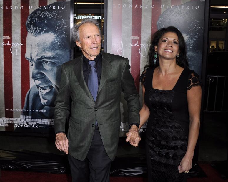 Clint Eastwood cumple 90 años, con 5 matrimonios y 7 hijos
