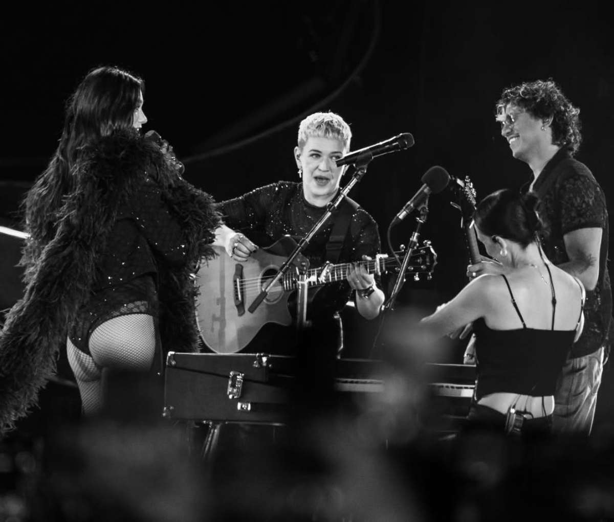 Dua Lipa durante su primer concierto en CDMX / Foto: Instagram @dualipa