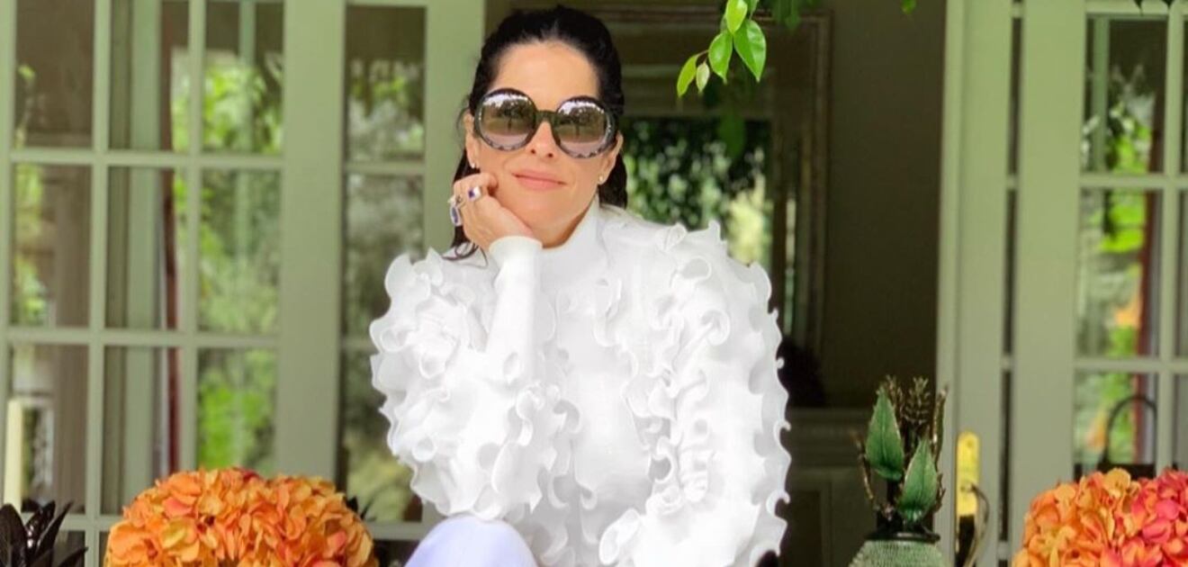 Martha Debayle celebra su cumpleaños 52 en grande 