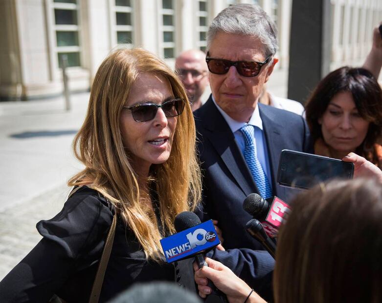 "Me dijeron que si iba (a México) me iban a matar", Catherine Oxenberg sobre secta Nxivm
