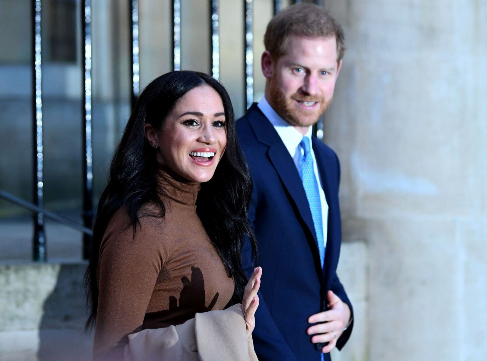 El príncipe Harry podrá ser de la realeza pero en Canadá podría ser tratado como plebeyo