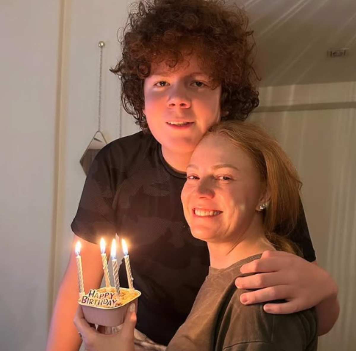 Daniela Magún y su hijo Julián / Foto: Instagram @danielamagun