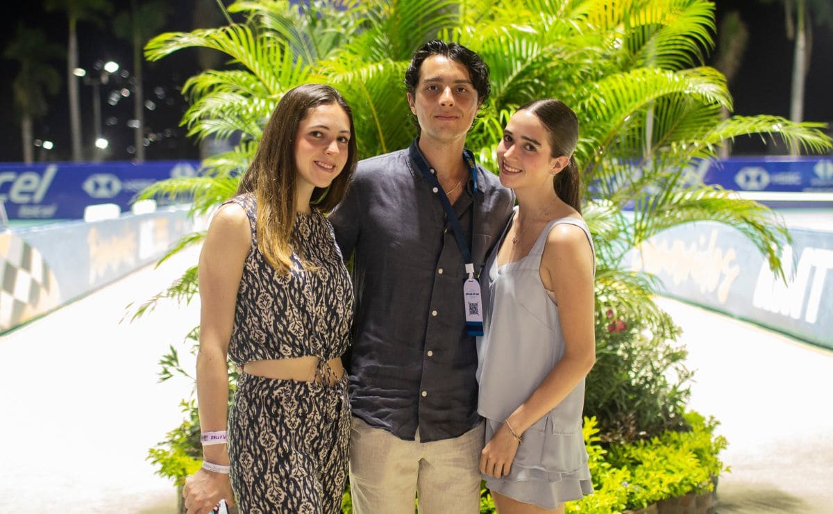 Sofía Grimaldi, José Antonio Fernández y Andrea Grimaldi / Foto: Esteban Torreblanca