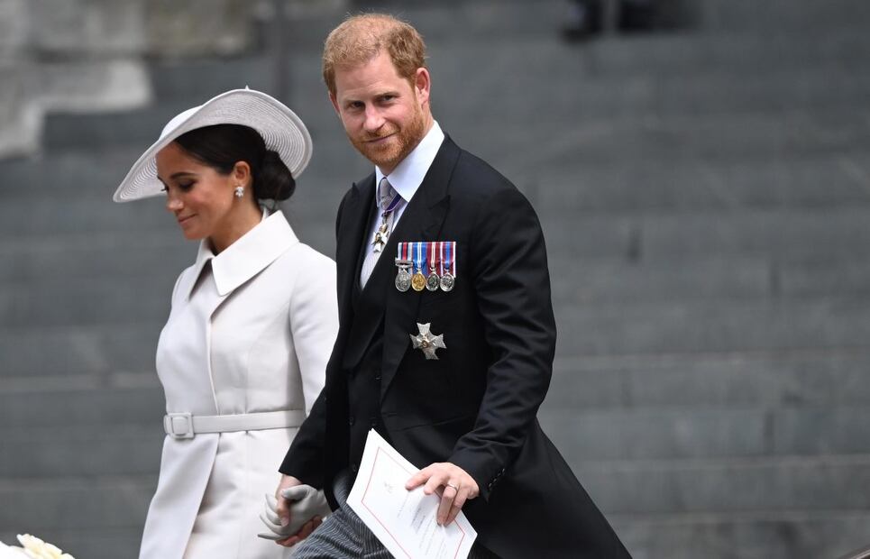 Las caras del príncipe Harry en la misa de Isabel II: ¿aburrido, enojado o arrepentido?