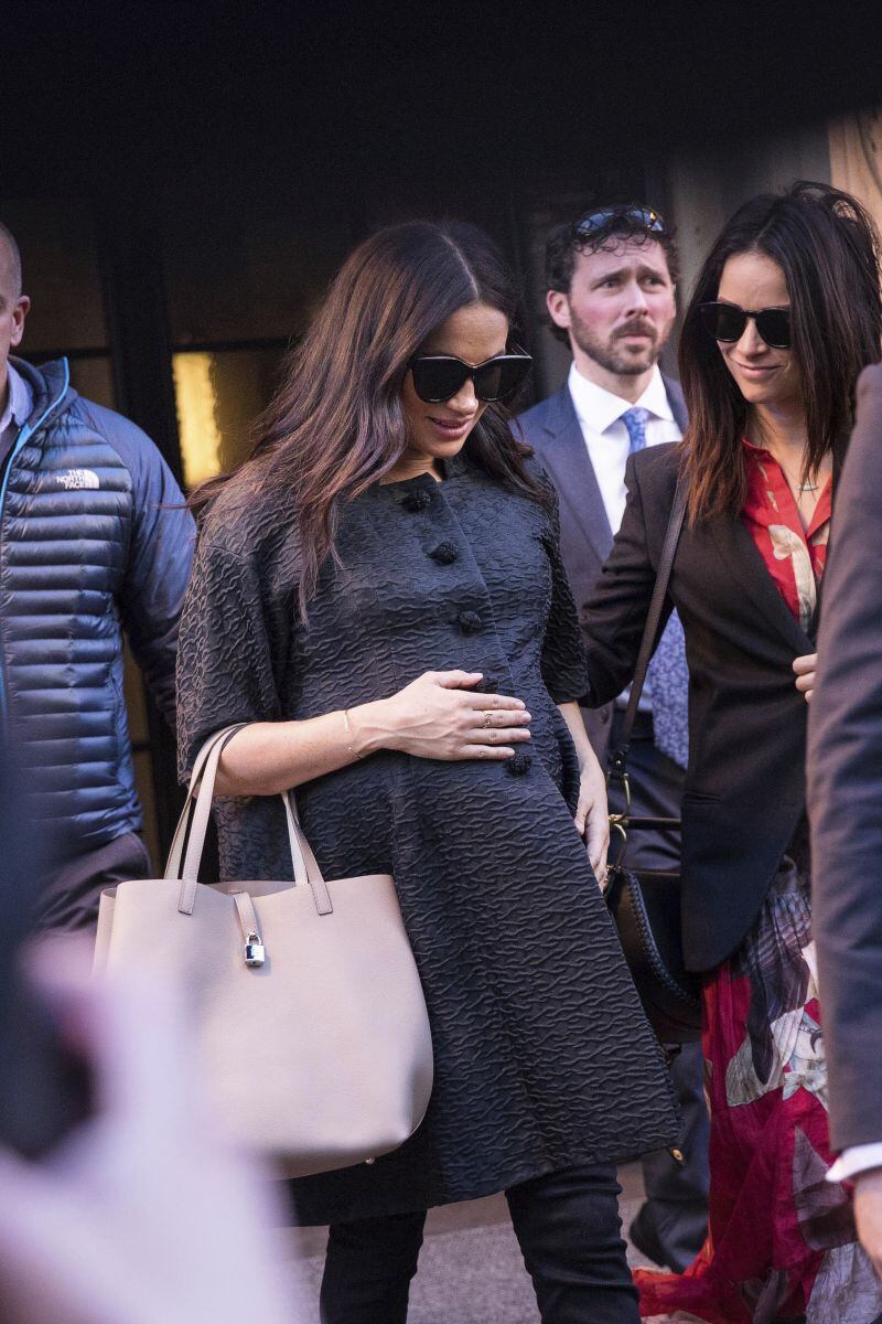 Amal Clooney entre las invitadas al baby shower de Meghan Markle en NY